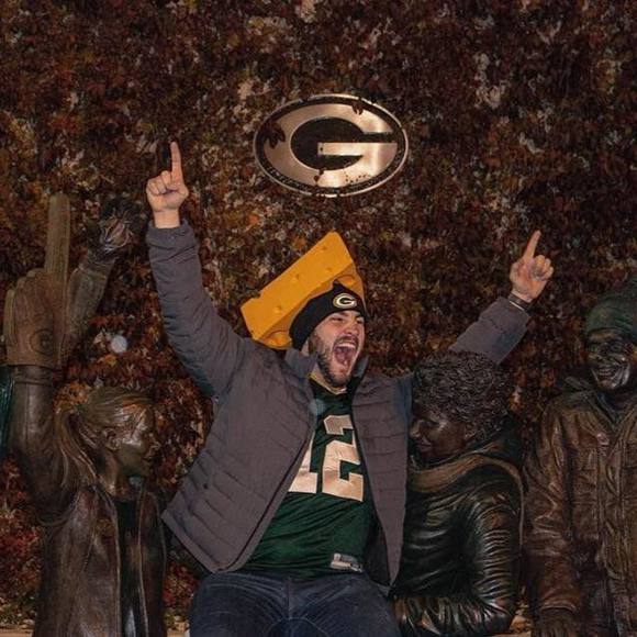 Meet your Posher, Colin - Picture 1 of 1